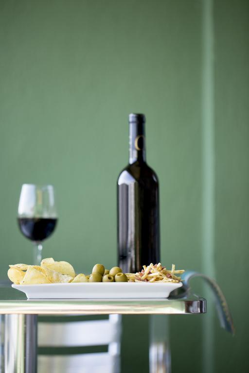 Hostal Alhambra - Adults Only Nerja Szoba fotó