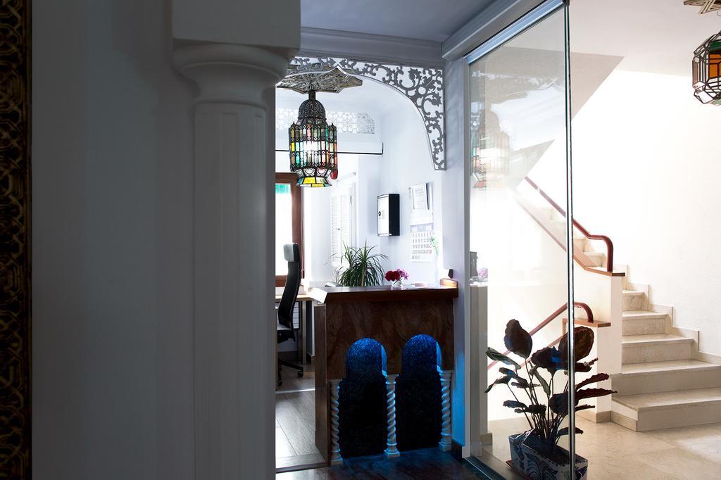 Hostal Alhambra - Adults Only Nerja Kültér fotó