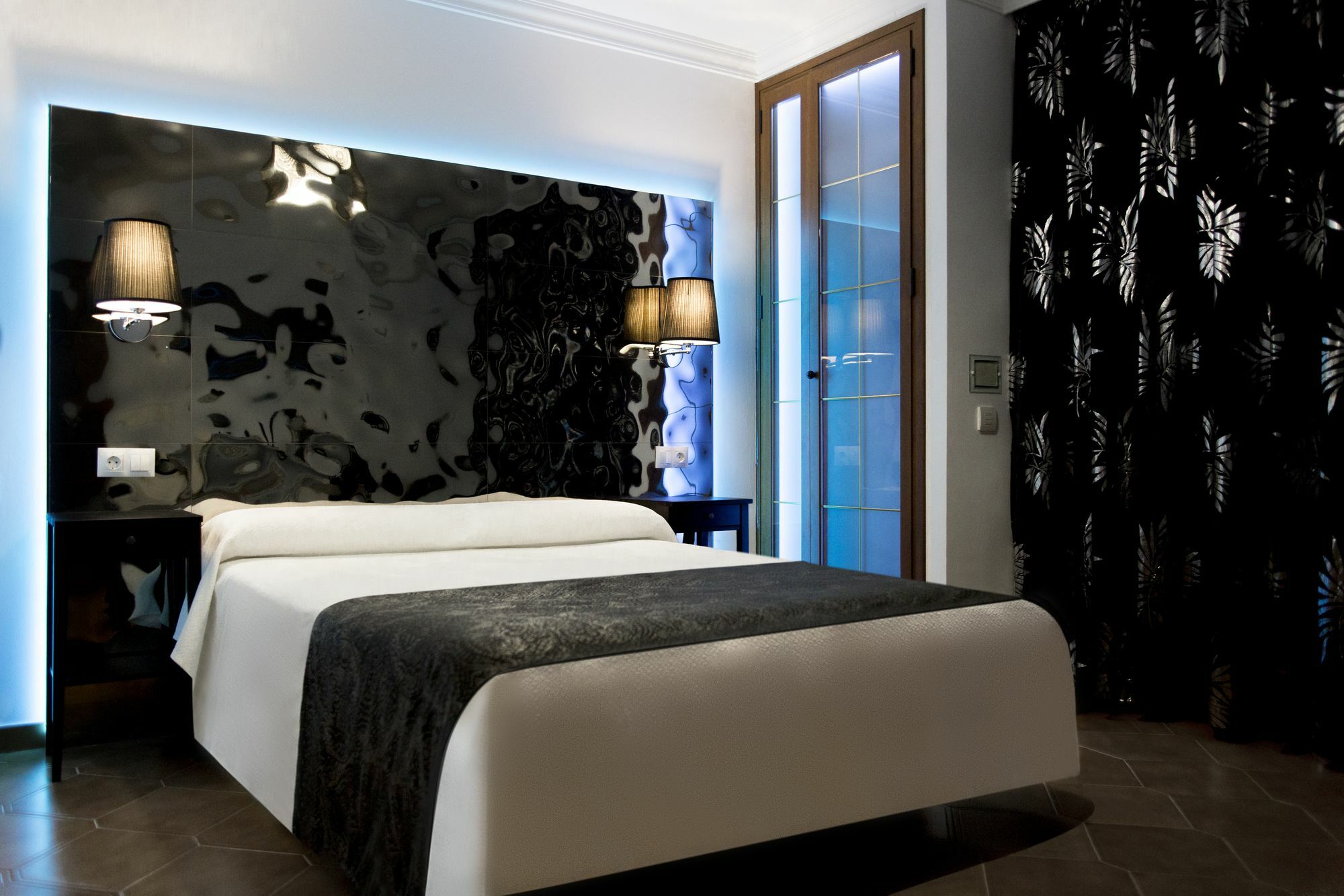 Hostal Alhambra - Adults Only Nerja Kültér fotó