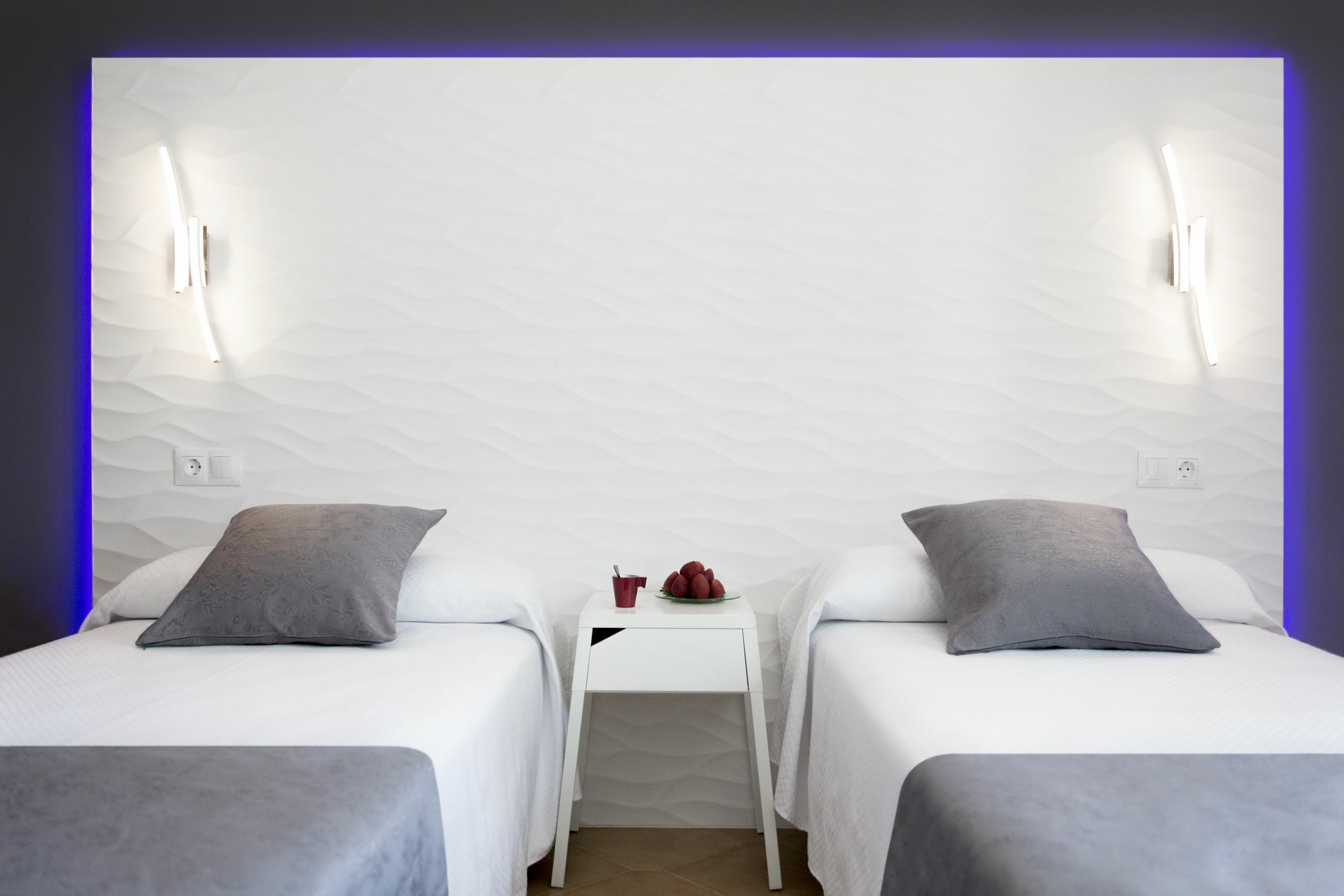 Hostal Alhambra - Adults Only Nerja Kültér fotó